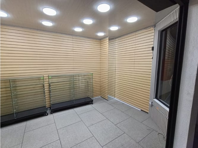 Local en arriendo en San Isidro, Medellín, 15 m² · foto 6 de 8