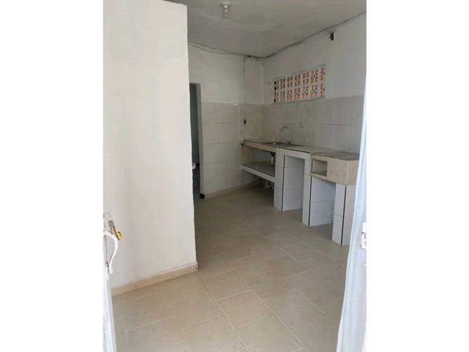 Casa de 17 alcobas en venta en Cañasgordas, Cali, 405 m² · foto 13 de 24