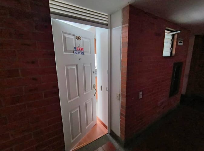 Apartamento de 3 alcobas en venta en Chapinero Sur Occidental, Bogotá, 52 m² · foto 4 de 23