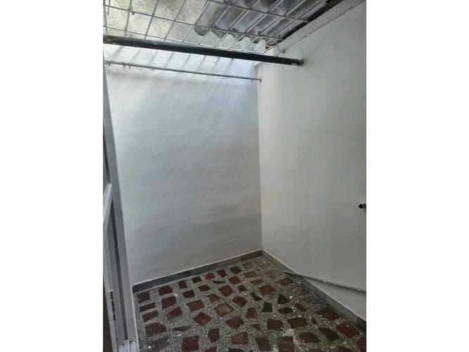 Casa de 3 alcobas en venta en Villa Del Lago, Cali, 40 m² · foto 9 de 16