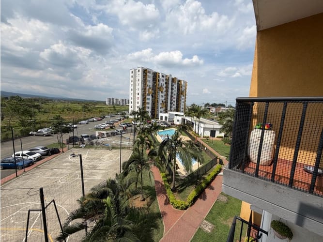 Apartamento de 3 alcobas en venta en Cr. La Arboleda, Jamundí, 58 m² · foto 18 de 23