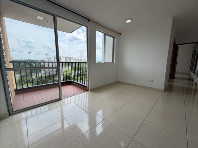 Apartamento de 3 alcobas en venta en Cr. La Arboleda, Jamundí, 58 m² · foto 21 de 23