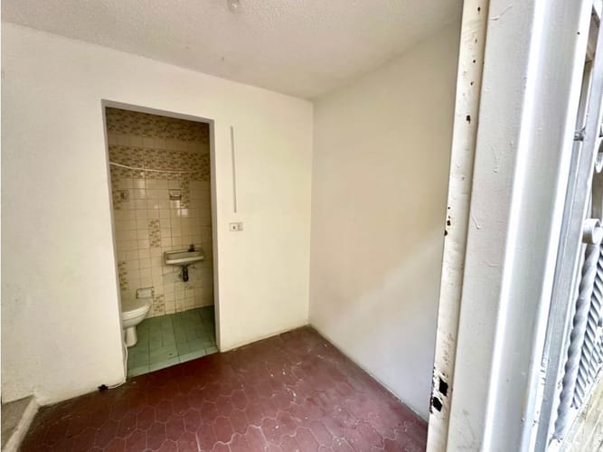 Casa de 5 alcobas en venta en Departamental, Cali, 207 m² · foto 6 de 17