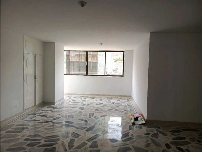 Apartamento de 4 alcobas en venta en Cuarto De Legua - Guadalupe, Cali, 118 m² · foto 3 de 22