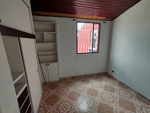 Casa en venta en Villas De Granada, Bogotá · foto 6 de 21