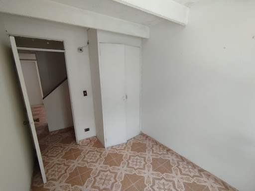 Casa en venta en Villas De Granada, Bogotá · foto 14 de 21