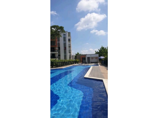 Apartamento de 2 alcobas en venta en Bochalema, Cali, 73 m² · foto 3 de 21