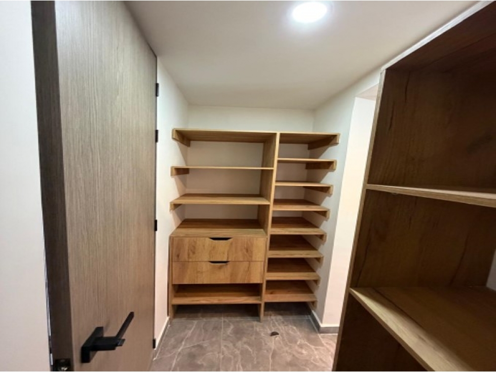 Apartamento en venta en Calasanz, Medellín · foto 5 de 20