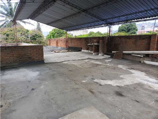Casa de 5 alcobas en venta en Tequendama, Cali, 428 m² · foto 15 de 15