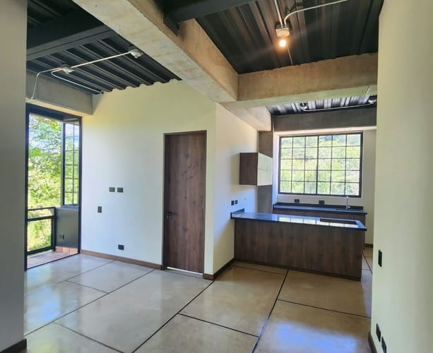 Apartamento de 1 alcoba en venta en La Ceja, 67 m² · foto 2 de 13