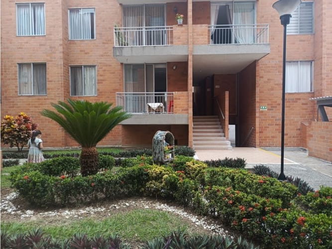 Apartamento de 3 alcobas en venta en La Selva, Cali, 82 m² · foto 5 de 24