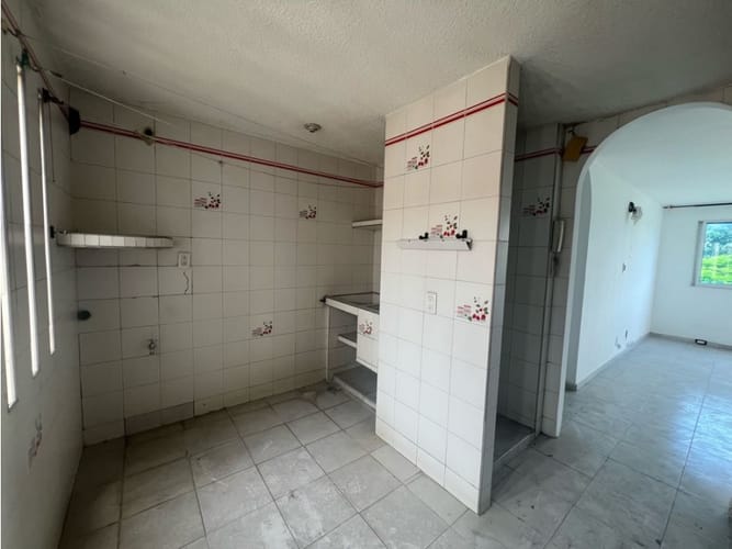 Apartamento de 3 alcobas en venta en Cañaverales, Cali, 61 m² · foto 5 de 13