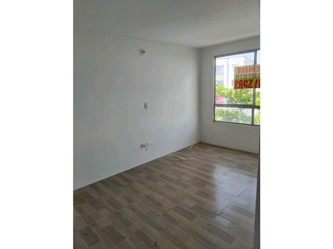 Apartamento de 3 alcobas en venta en Ub. Oasis De Terranova, Jamundí, 46 m² · foto 10 de 12