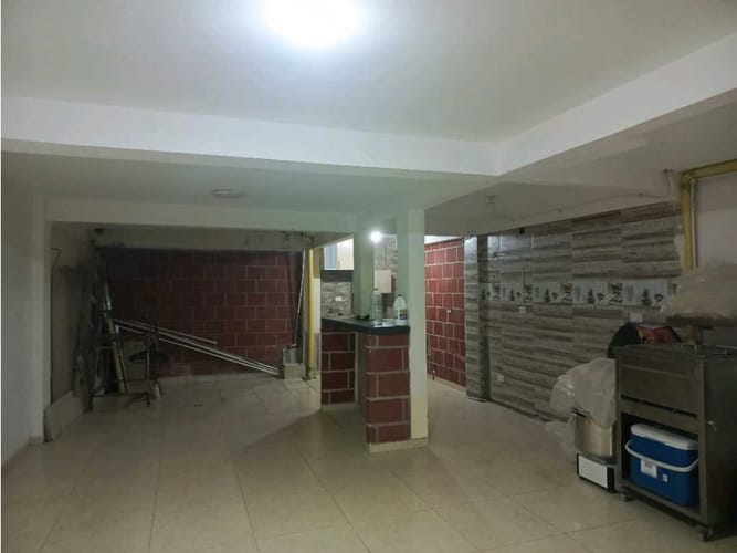 Casa de 5 alcobas en venta en Paso De La Bolsa, Jamundí, 180 m² · foto 2 de 21