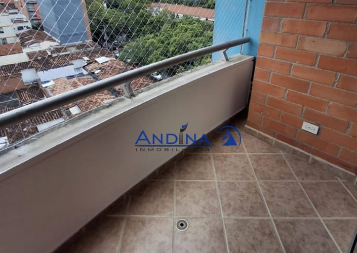 Apartaestudio en arriendo en Laureles, Medellín, 30 m² · foto 7 de 10