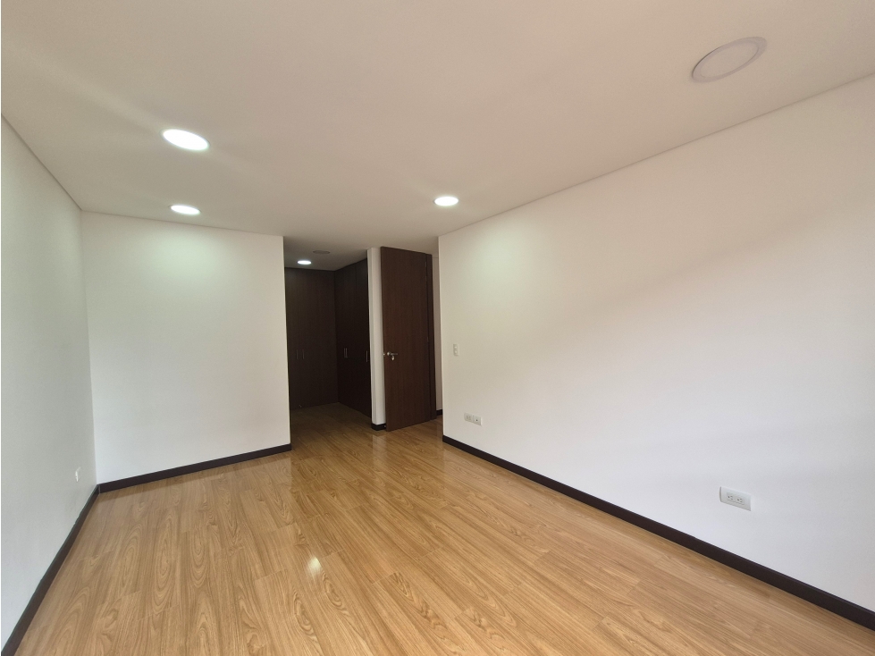 Apartamento en venta en Cedritos, Bogotá · foto 12 de 22