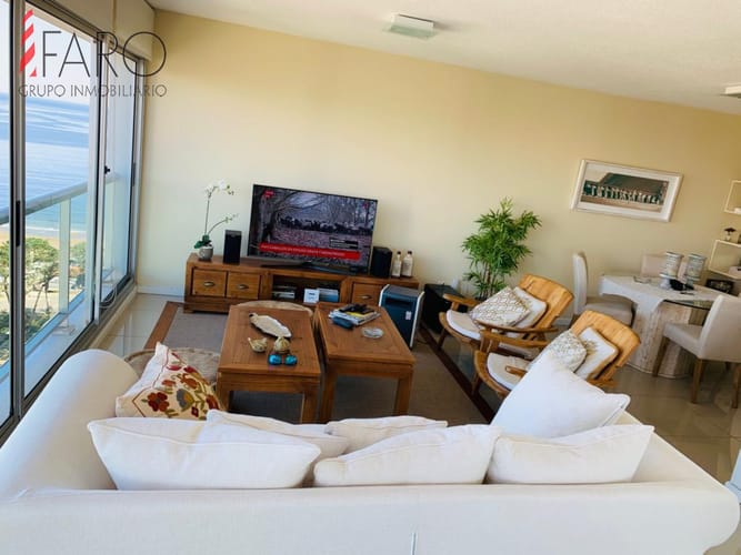 ALQUILER ANUAL -Apartamento en Mansa - Punta del Este · Foto 3