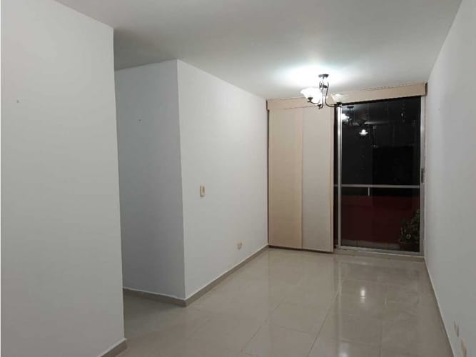 Apartamento de 2 alcobas en arriendo en Los Quindos, Armenia, 58 m² · foto 2 de 16