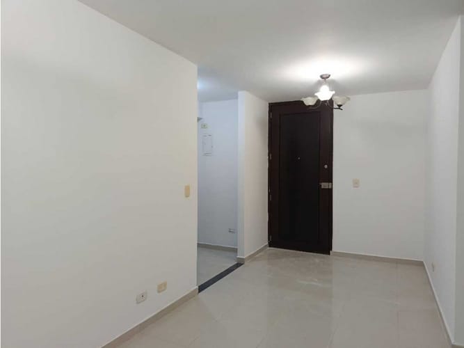 Apartamento de 2 alcobas en arriendo en Los Quindos, Armenia, 58 m² · foto 4 de 16