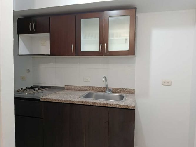 Apartamento de 2 alcobas en arriendo en Los Quindos, Armenia, 58 m² · foto 5 de 16