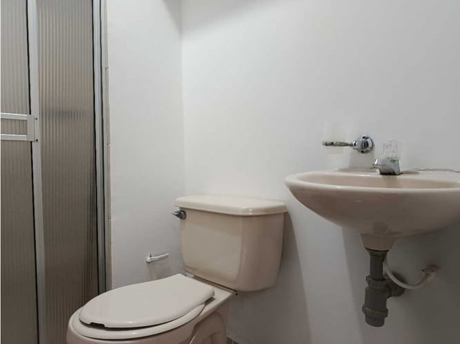 Apartamento de 2 alcobas en arriendo en Los Quindos, Armenia, 58 m² · foto 8 de 16