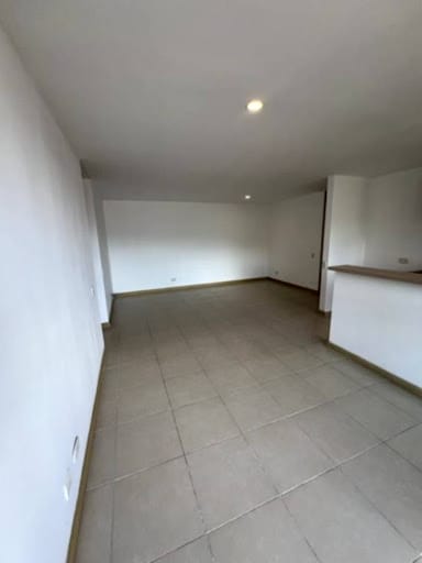 Apartamento de 3 alcobas en arriendo en Loma De San Jose, Sabaneta, 80 m² · foto 15 de 19