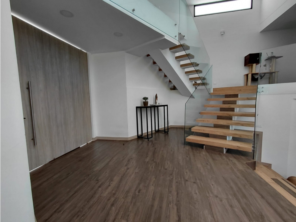 Casa en venta en El Trebol, Manizales · foto 3 de 24