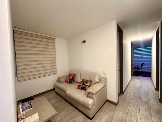 Apartamento de 3 alcobas en venta en Conjunto Residencial El Solar, Madrid, 95 m² · foto 6 de 20