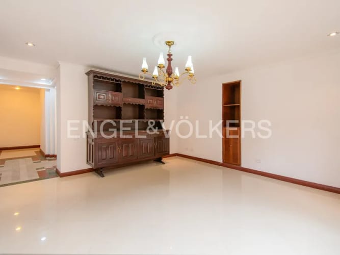 Apartamento en venta en La Carolina, Bogotá · foto 3 de 13