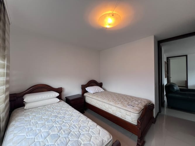 Apartamento de 3 alcobas en arriendo en El Poblado, Medellín, 132 m² · foto 8 de 16