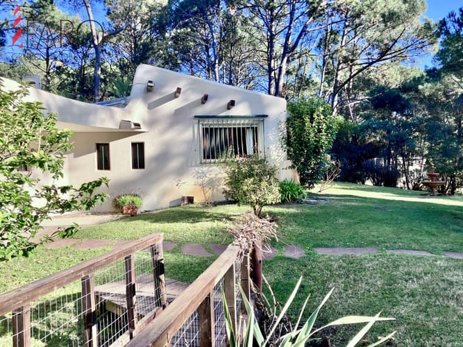 Casa en alquiler anual frente a la Laguna en Club del Lago · Foto 7