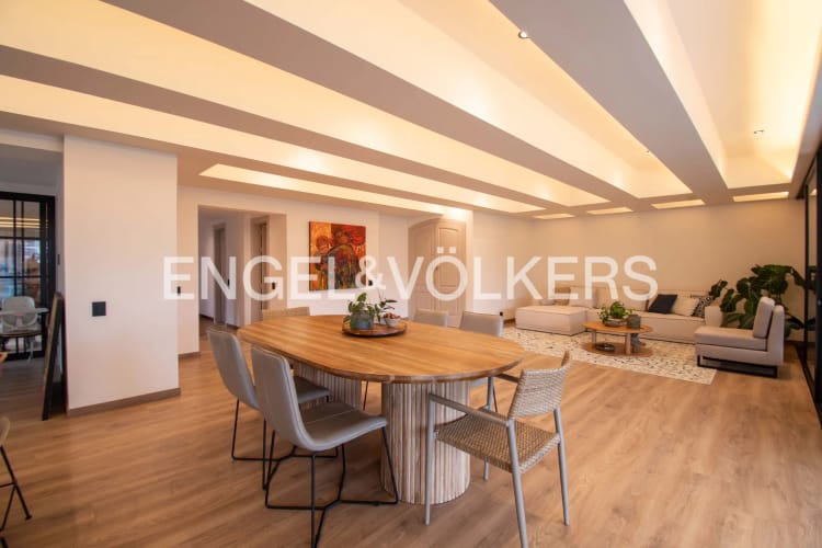 Apartamento de 4 alcobas en venta en Los Balsos, Medellín, 294 m² · foto 4 de 20