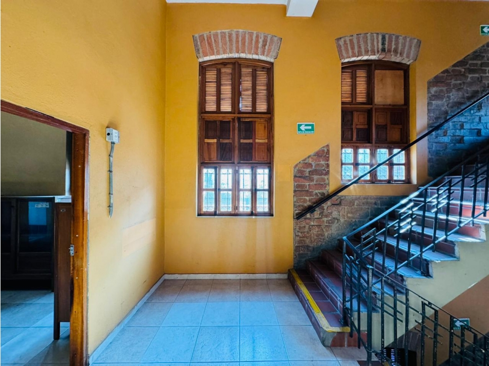 8BR Building in La candelaria (1550 m²) for Sale - 3