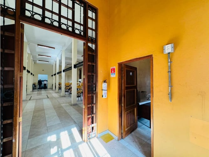 Edificio en venta en Estacion Villa, Medellín, 1550 m² · foto 5 de 24
