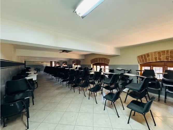 Edificio en venta en Estacion Villa, Medellín, 1550 m² · foto 10 de 24