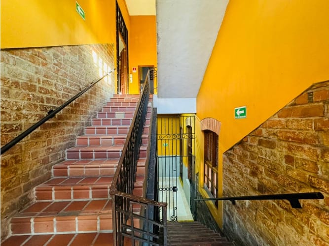 Edificio en venta en Estacion Villa, Medellín, 1550 m² · foto 14 de 24