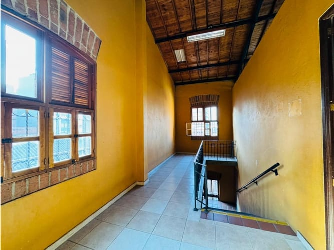 Edificio en venta en Estacion Villa, Medellín, 1550 m² · foto 17 de 24