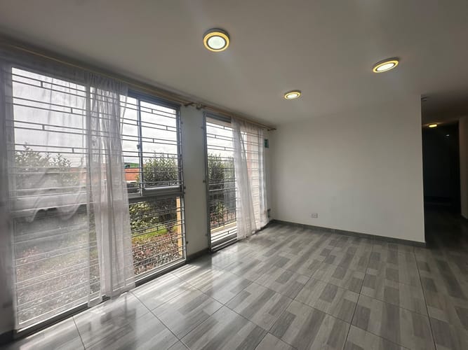 Apartamento de 3 alcobas en arriendo en La Prosperidad, Madrid, 54 m² · foto 4 de 18