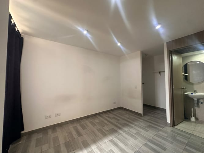Apartamento de 3 alcobas en arriendo en La Prosperidad, Madrid, 54 m² · foto 10 de 18