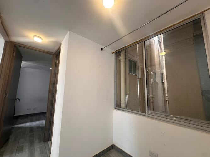 Apartamento de 3 alcobas en arriendo en La Prosperidad, Madrid, 54 m² · foto 11 de 18