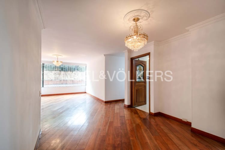 Apartamento de 3 alcobas en venta en Cerros De Niza, Bogotá, 108 m² · foto 5 de 24