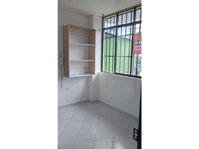 Local en arriendo en San Miguel, Bucaramanga, 9 m² · foto 5 de 11