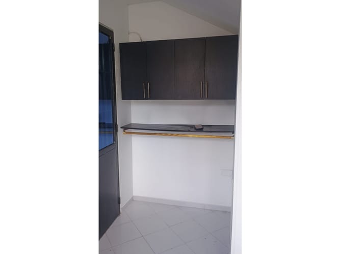 Local en arriendo en San Miguel, Bucaramanga, 9 m² · foto 6 de 11
