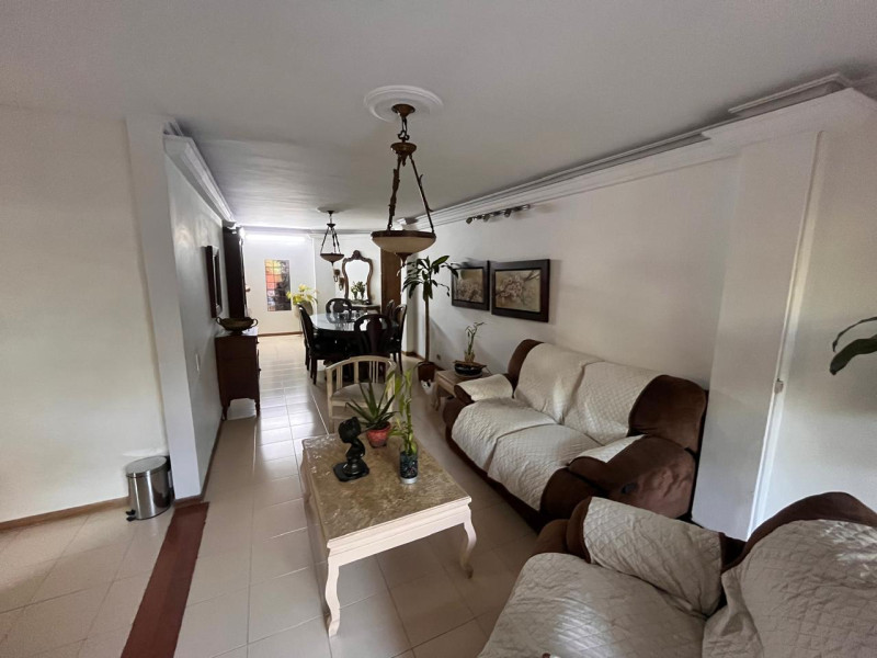 Apartamento en arriendo en Patio Bonito, Medellín · foto 4 de 13