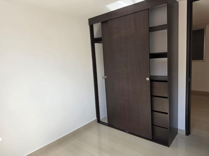 Apartamento de 3 alcobas en venta en La Prosperidad, Madrid, 58 m² · foto 10 de 24