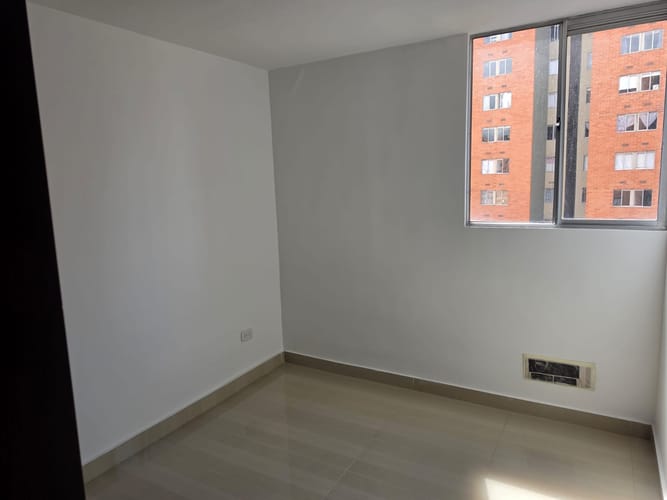 Apartamento de 3 alcobas en venta en La Prosperidad, Madrid, 58 m² · foto 12 de 24