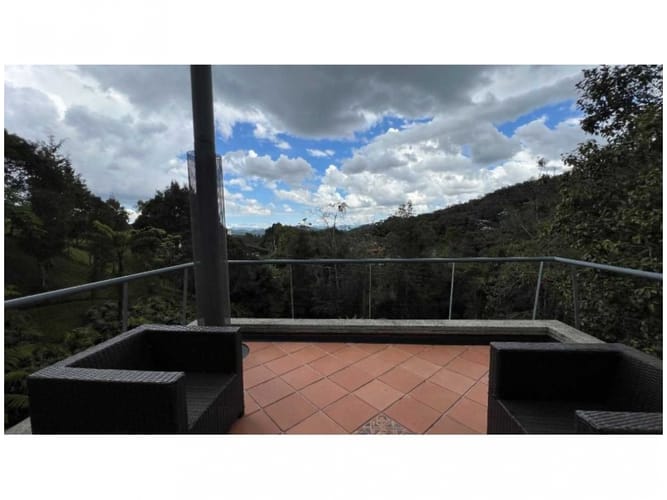 Casa de 4 alcobas en venta en Loma Del Escobero, El Retiro, 293 m² · foto 6 de 20