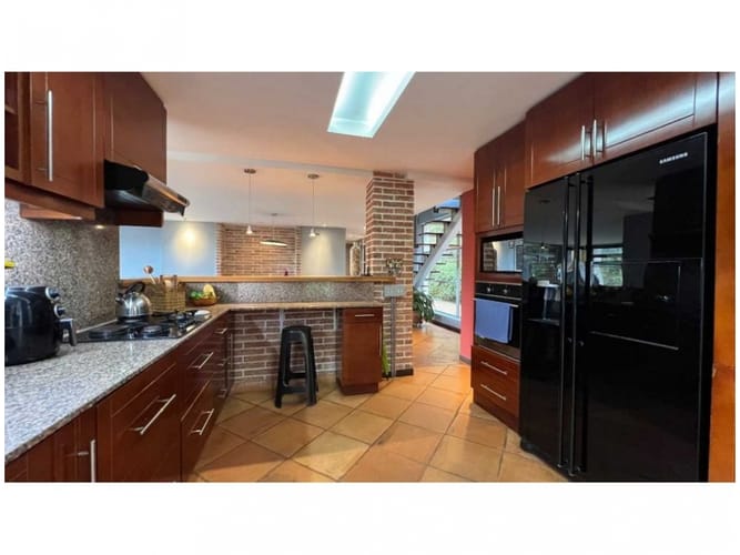 Casa de 4 alcobas en venta en Loma Del Escobero, El Retiro, 293 m² · foto 9 de 20