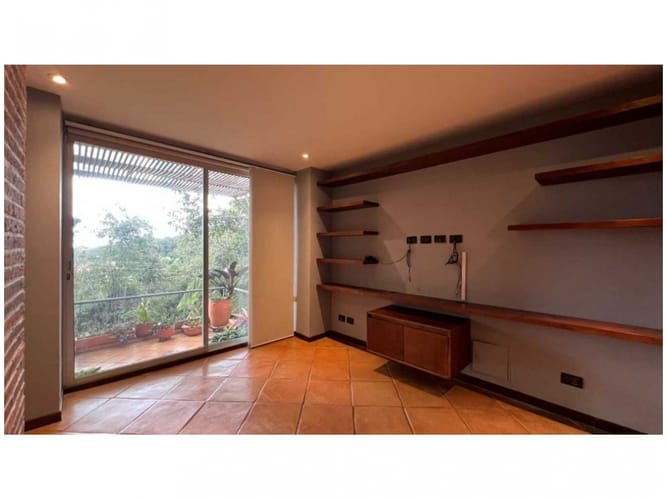 Casa de 4 alcobas en venta en Loma Del Escobero, El Retiro, 293 m² · foto 13 de 20
