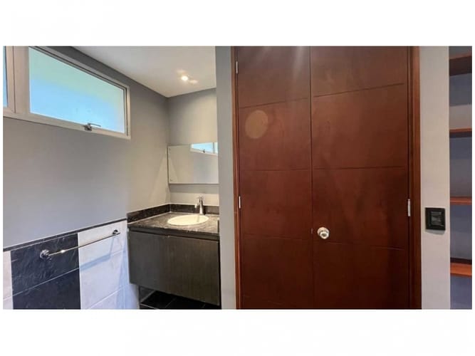 Casa de 4 alcobas en venta en Loma Del Escobero, El Retiro, 293 m² · foto 16 de 20